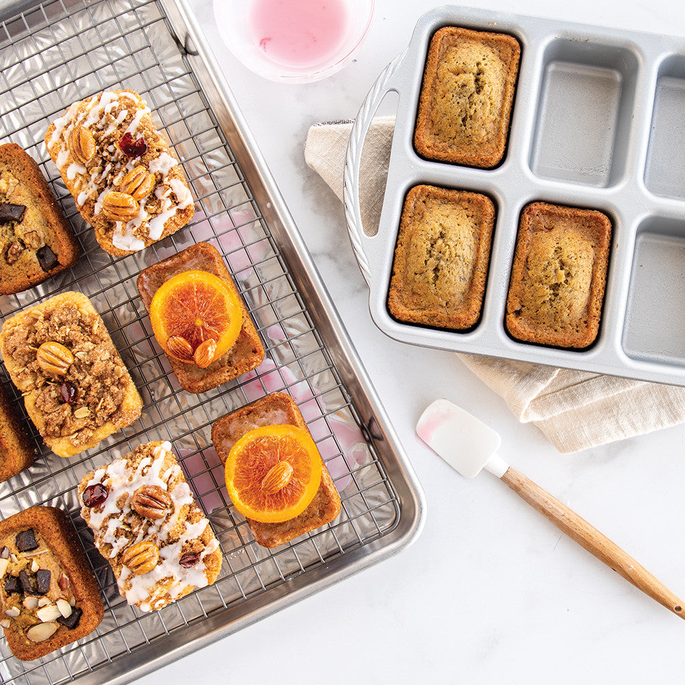 Mini Banana Bread Loaves