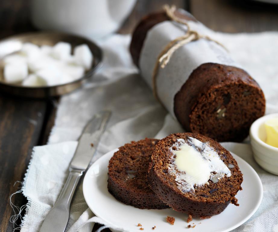 Date and Walnut Roll