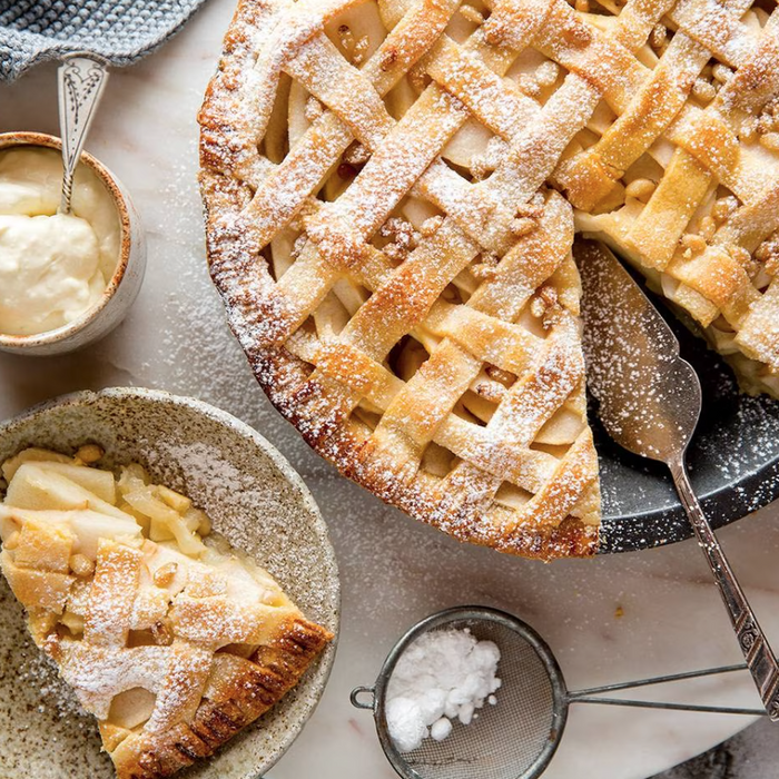 D & C Recipes - Old Fashioned Apple Pie