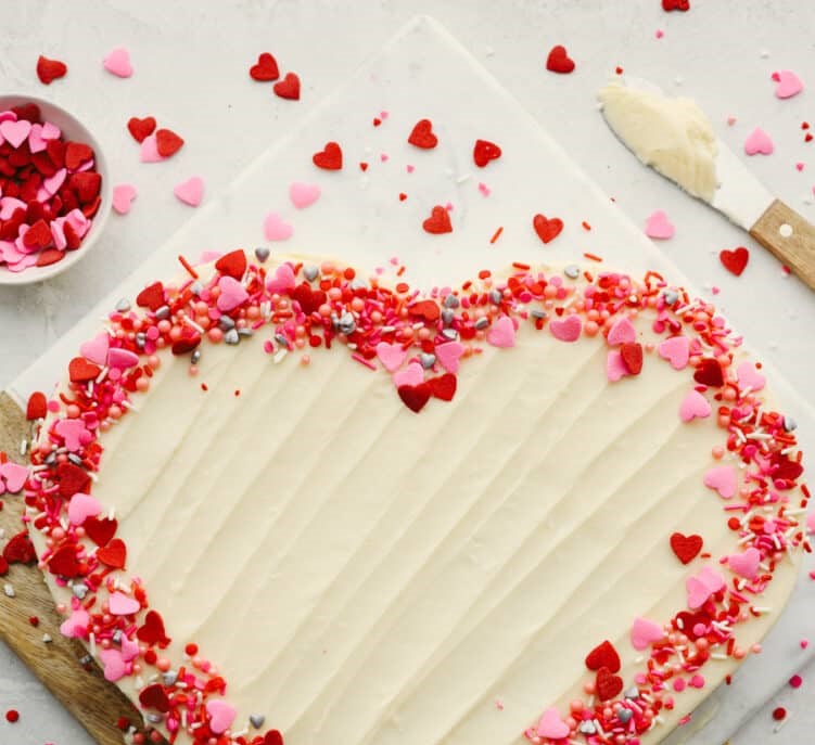 D&C Recipes - Valentines Day Special, Red-Velvet Heart Cake