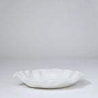 Ruffle Round Platter Snow White (XL)