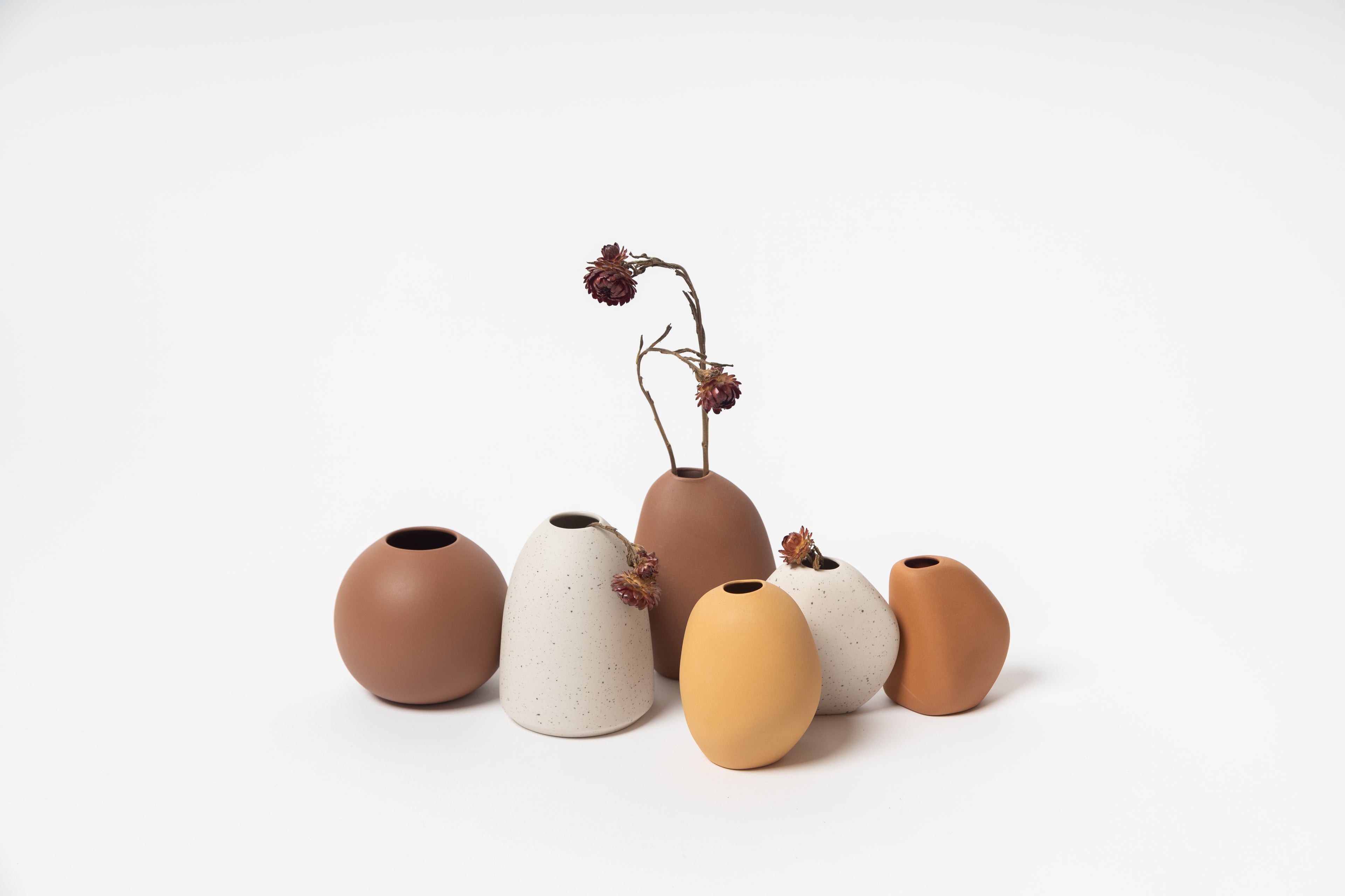 Harmie Vase Stone Scarlet