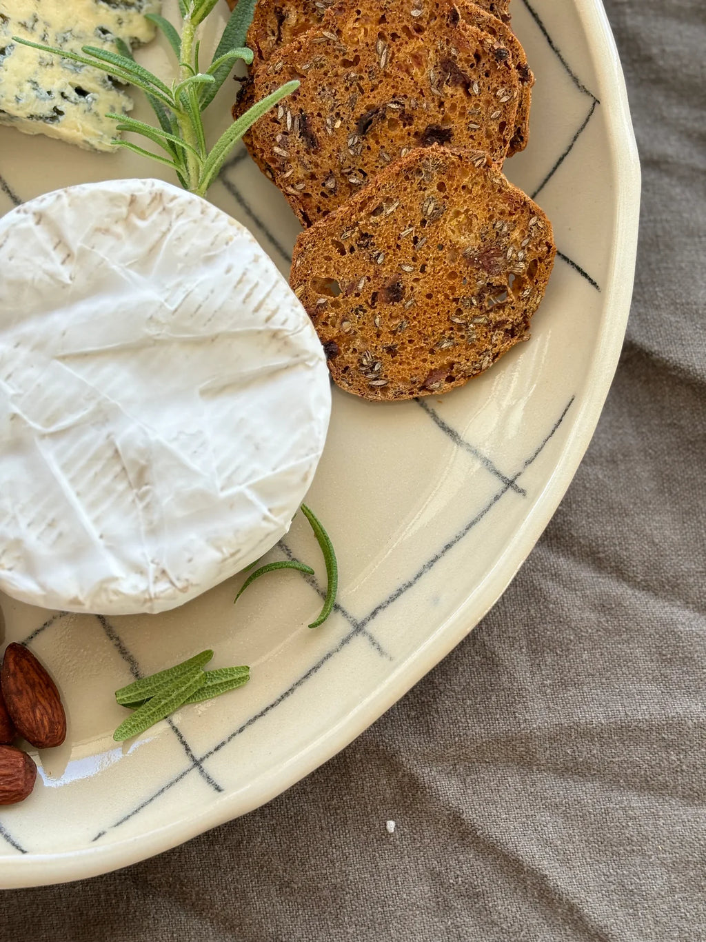 Check Platter Plate
