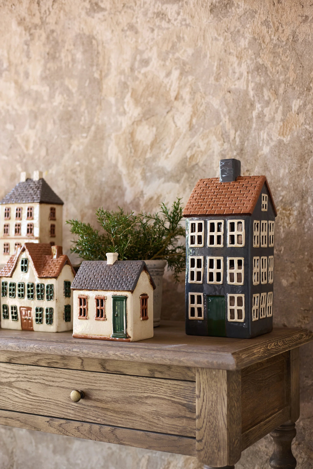 Cotswolds Country Tea Light Grande Chalet
