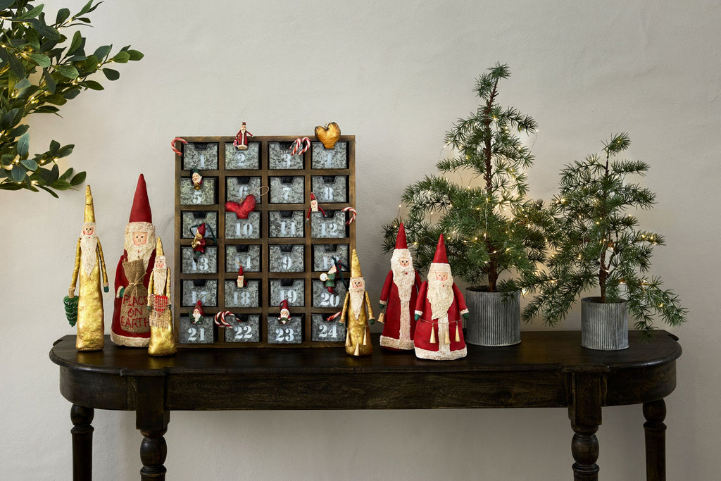 Rustic Wall Shelf with Draws