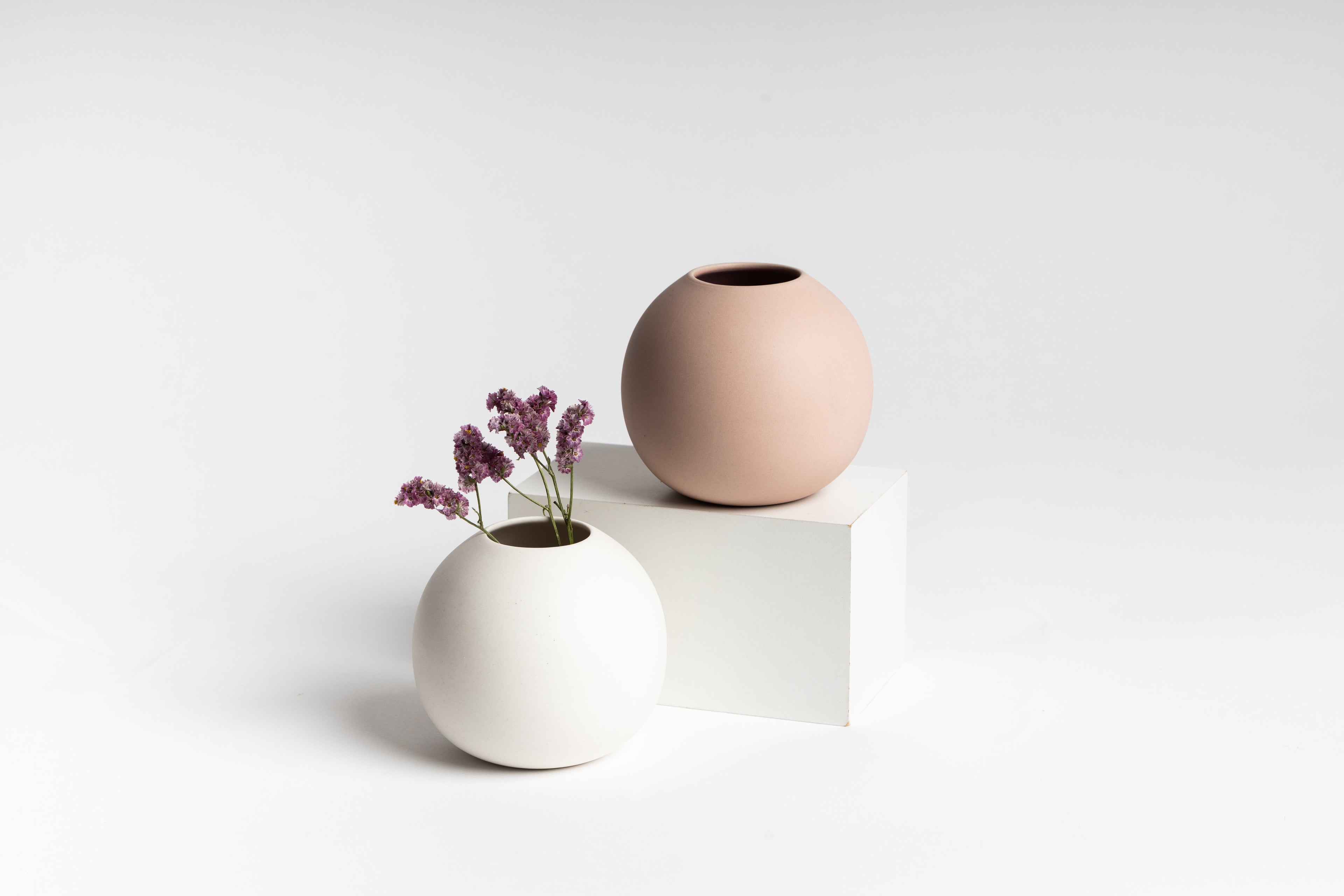 Harmise Boban  Vase White