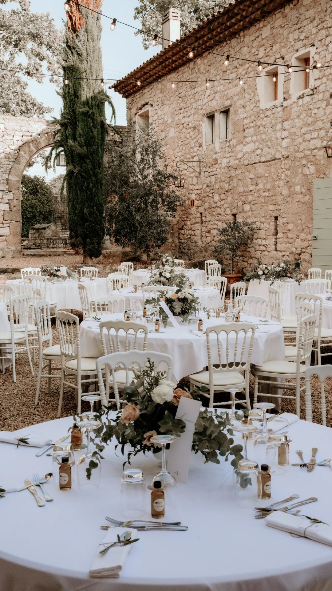 Napoleon Italian Stacking Chair