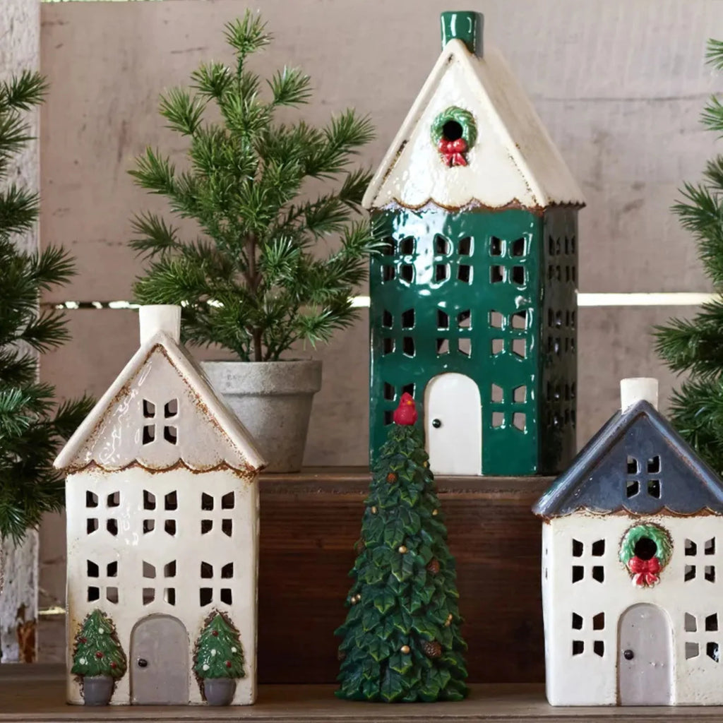 Christmas Tea Light House Green with Wreath Large