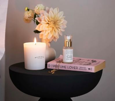 White Luxury Candle Spa