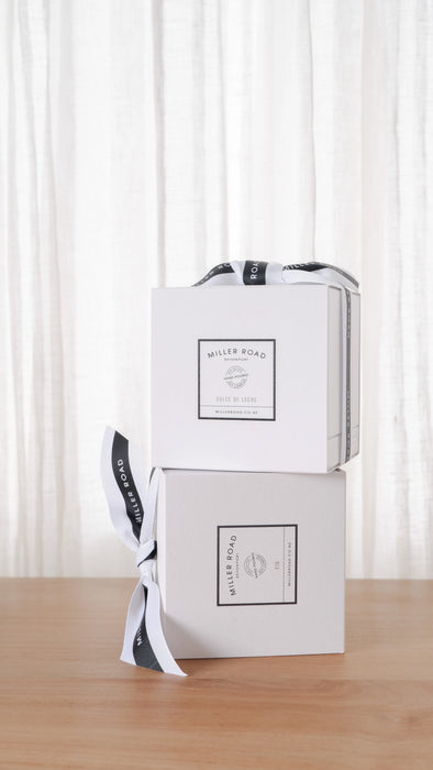 White Luxury Candle Spa