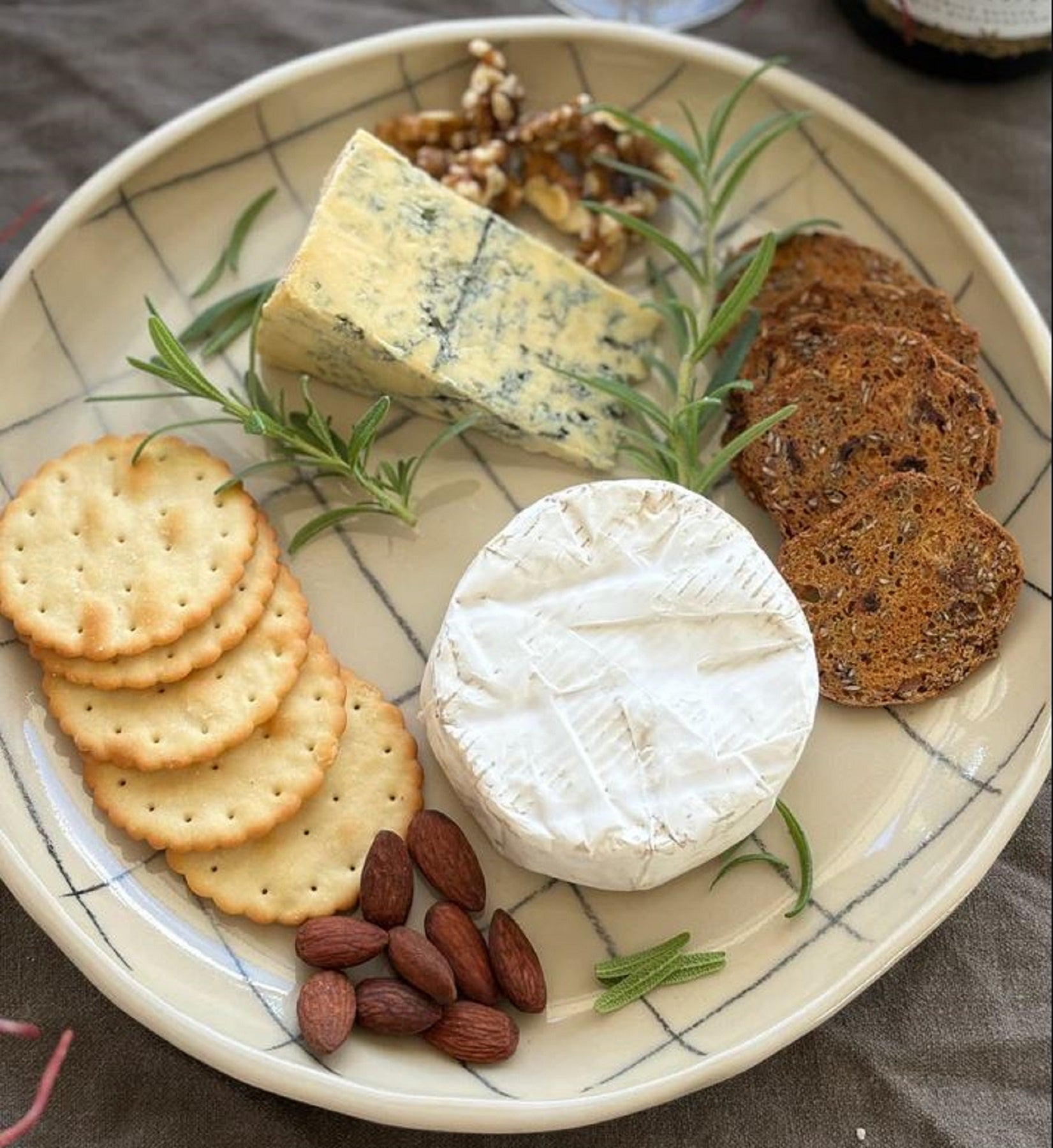 Check Platter Plate