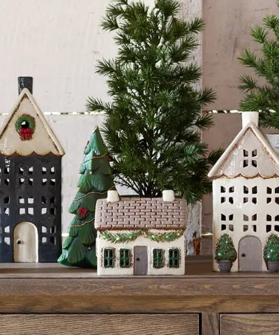 Alacse Tealight Chritmas Tree Cottage with Swag