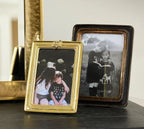 Ribbed Bee Gold Frame