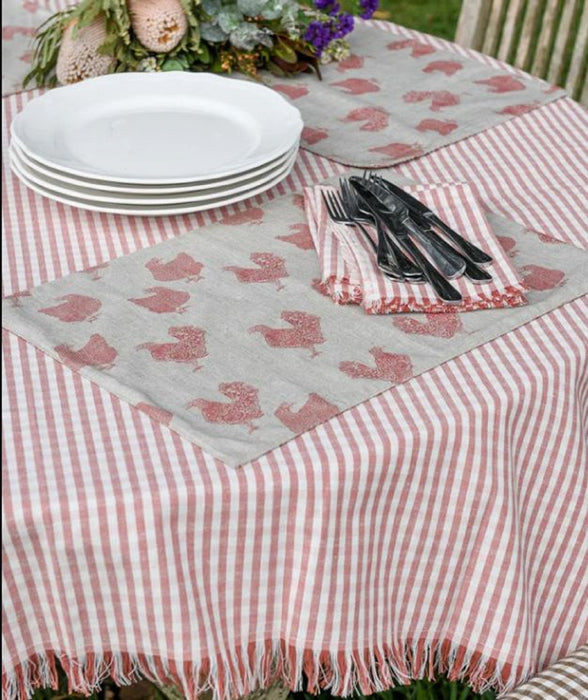 Gingham Tablecloth Fig